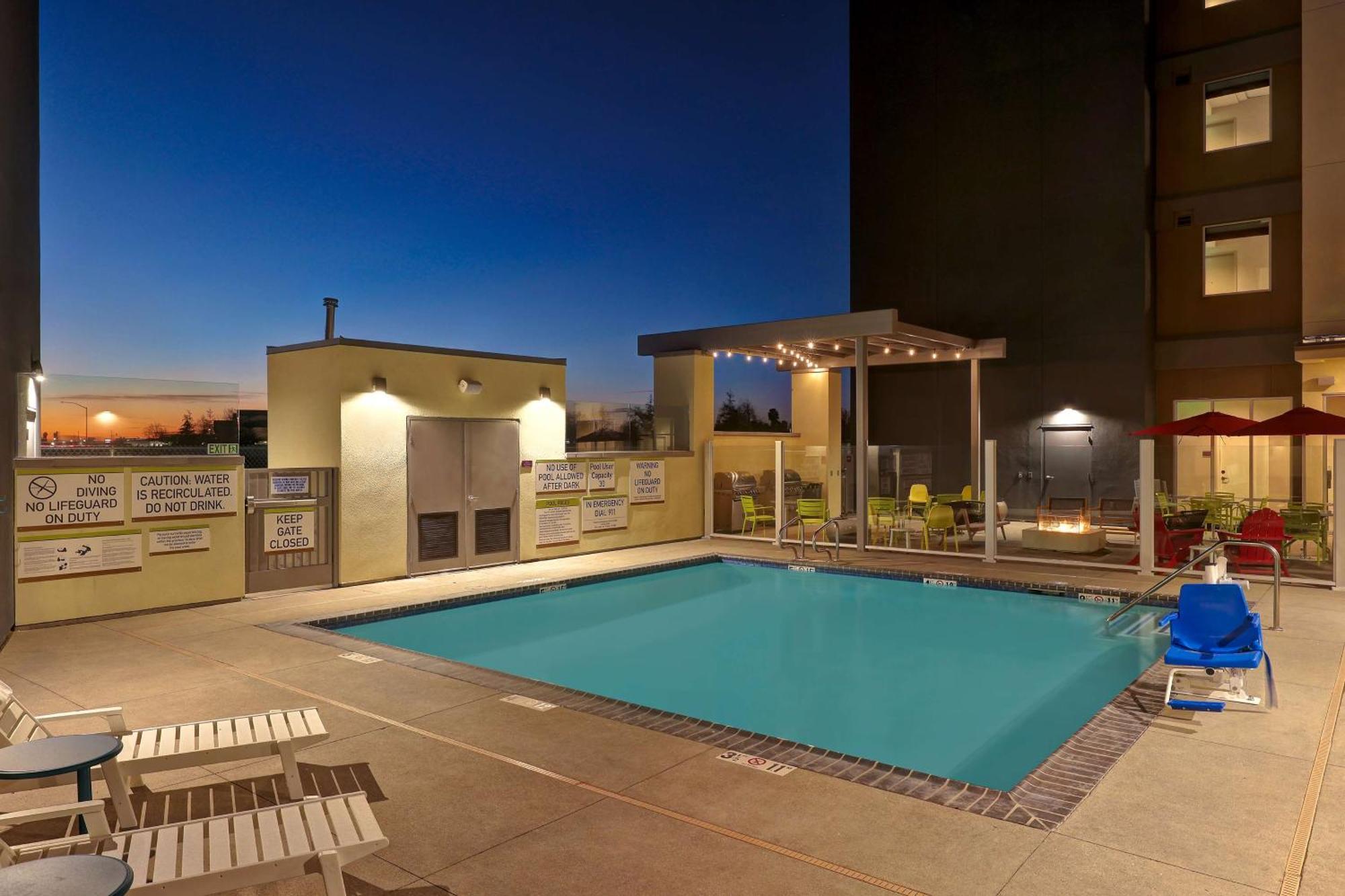 Home2 Suites By Hilton Turlock, Ca Exterior photo